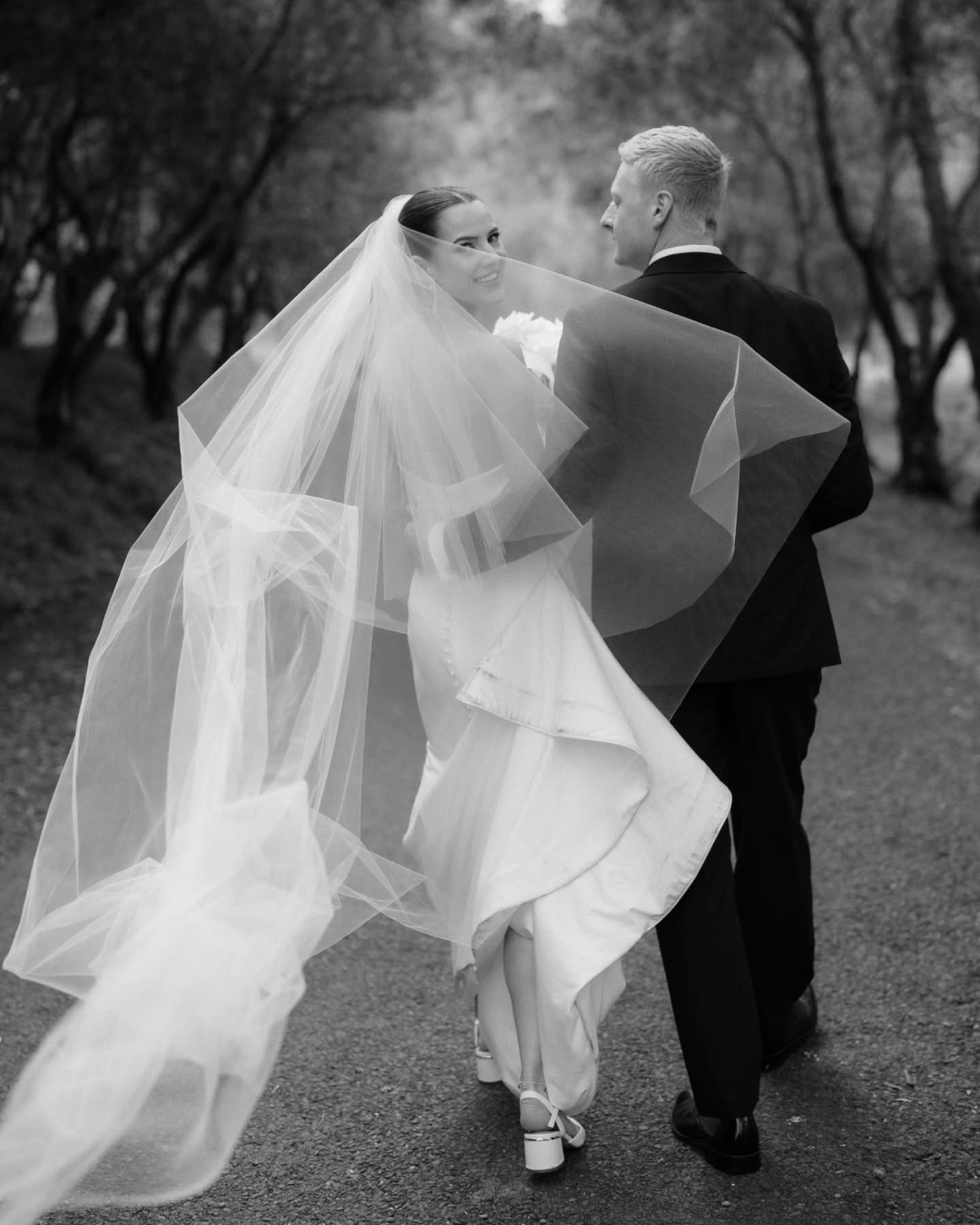 bride and groom portraits during intimate wedding in auckland